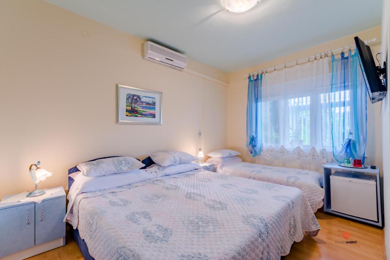 Guesthouse Rooms Split Eksteriør billede