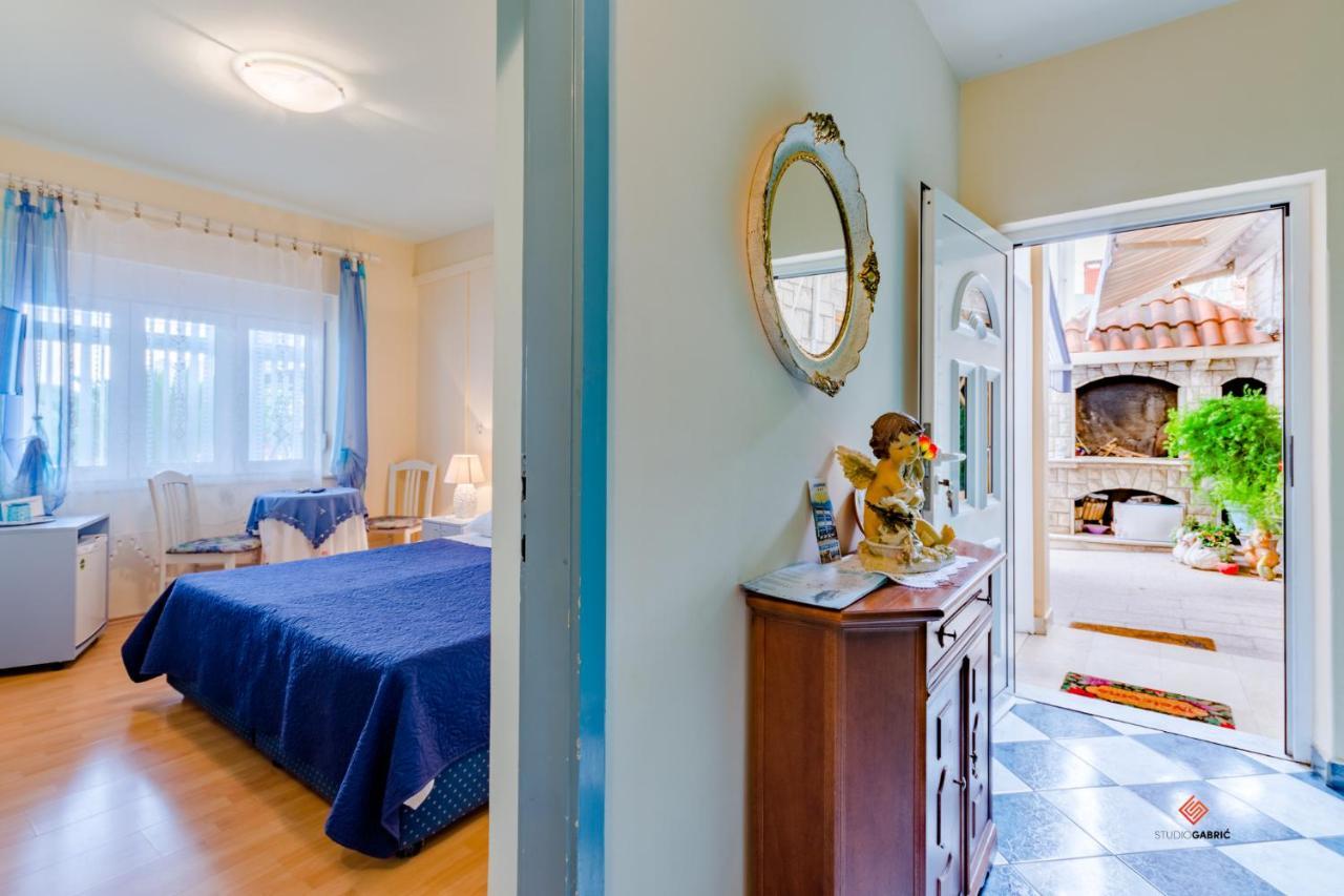 Guesthouse Rooms Split Eksteriør billede
